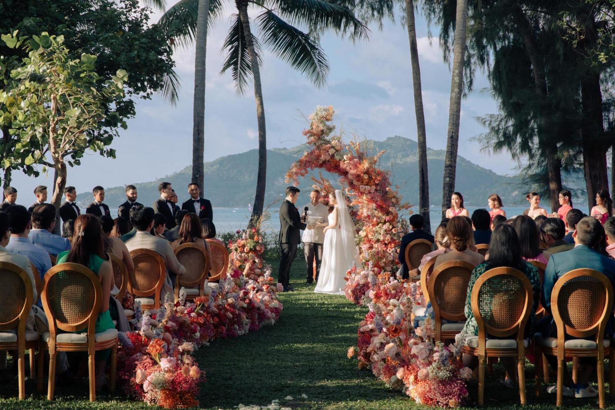 Resort Rosewood Phuket 5*